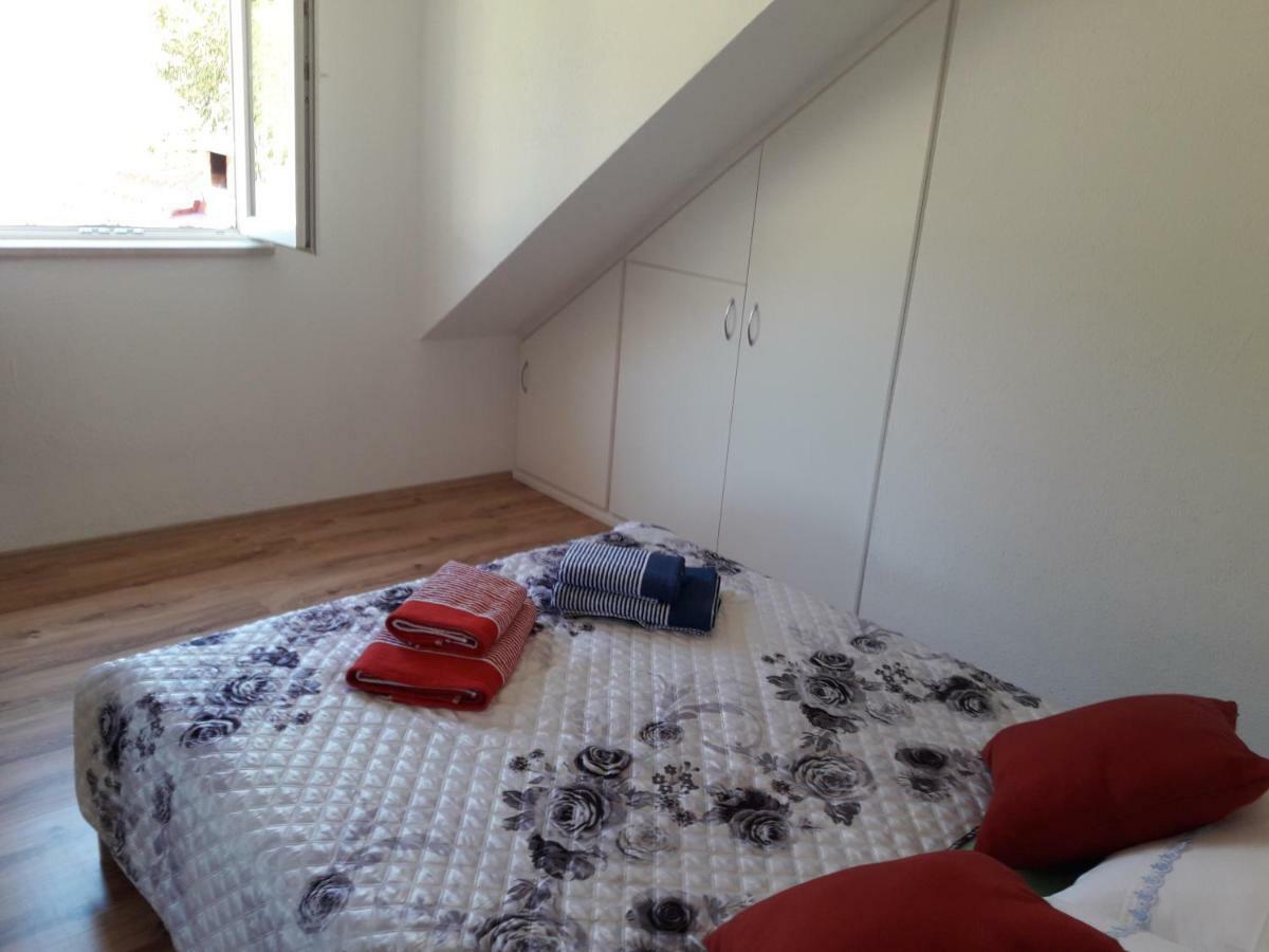 Apartmani Timon ボル エクステリア 写真
